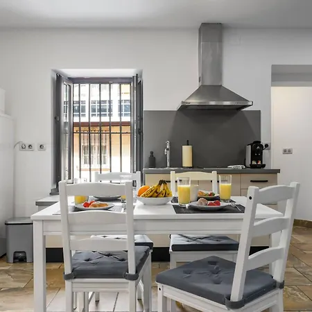 شقة Loft Cimadevilla Vicaria خيخون